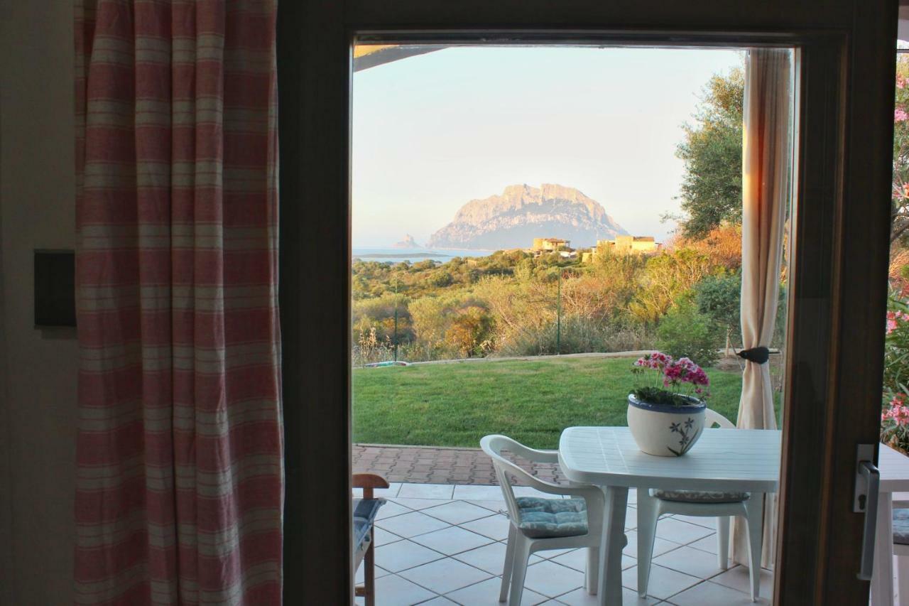 Le Caterine Villa Porto San Paolo  Luaran gambar