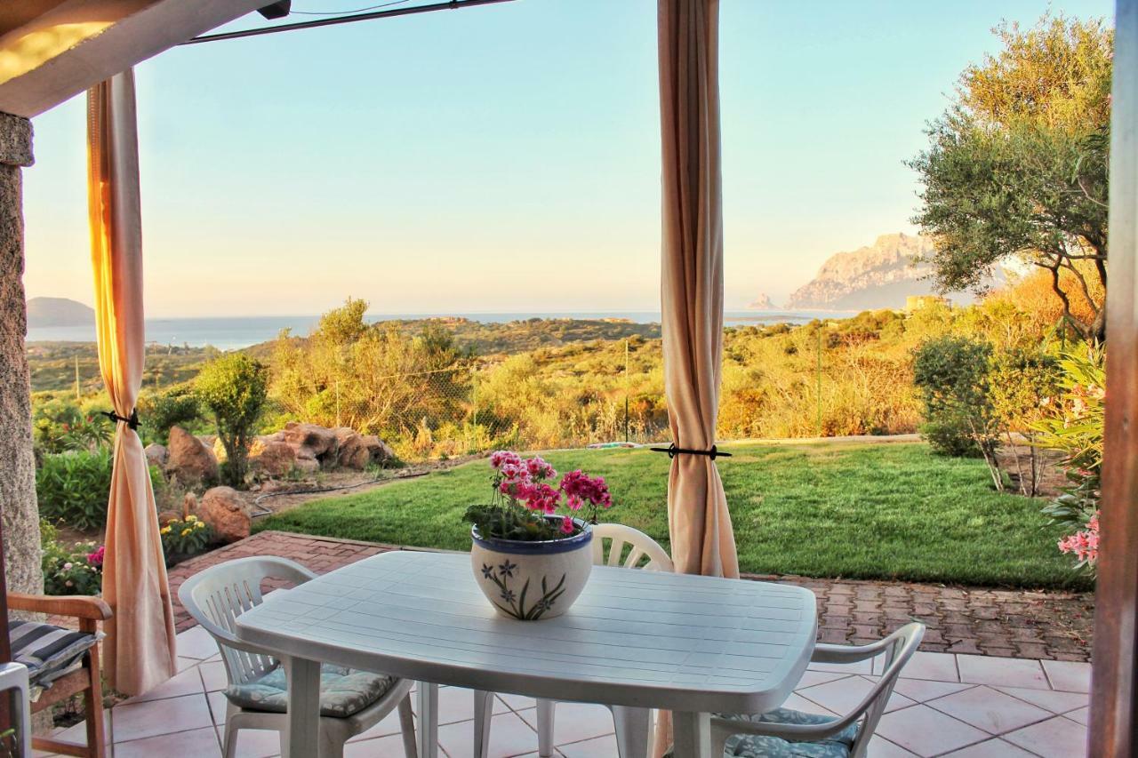 Le Caterine Villa Porto San Paolo  Luaran gambar